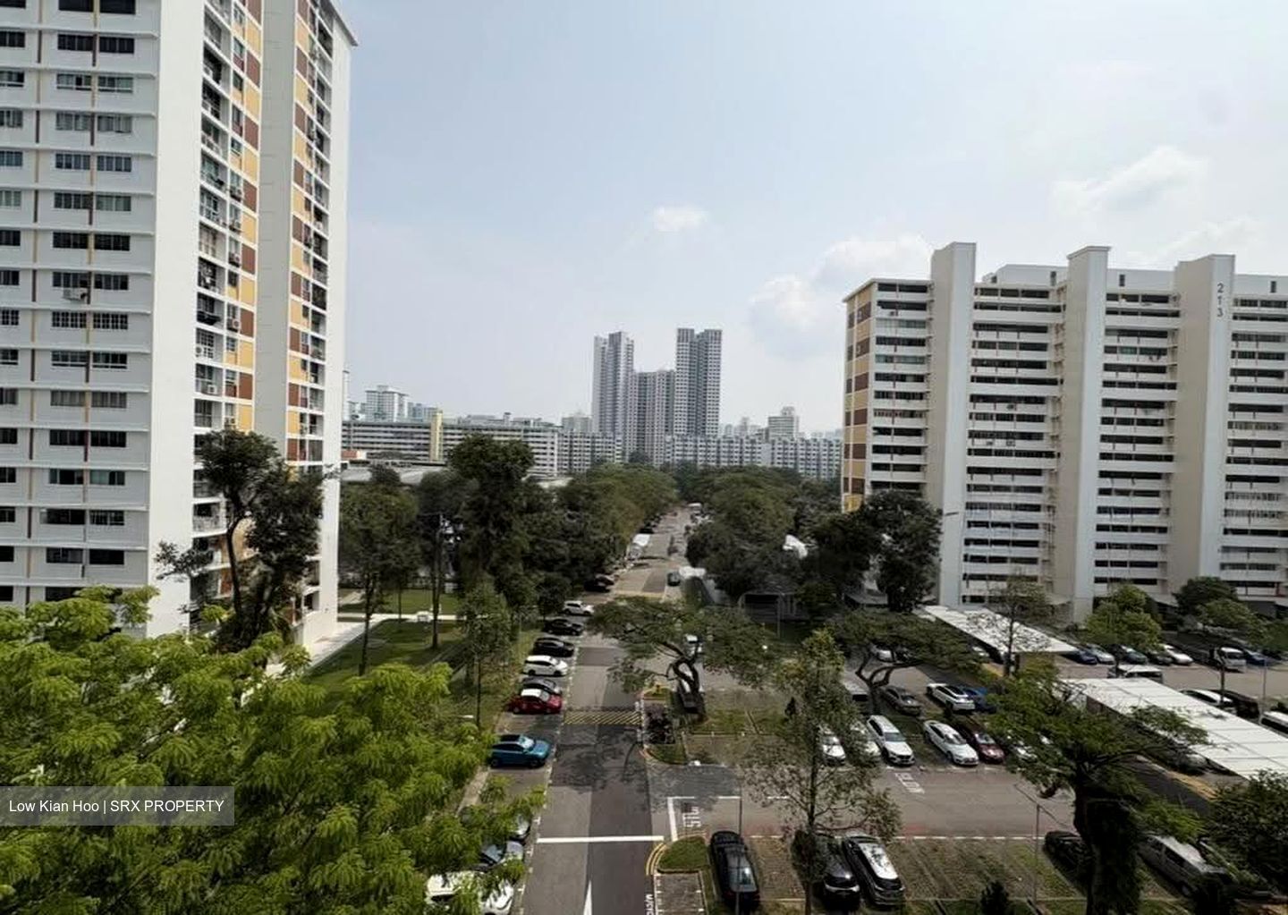 Blk 215 Lorong 8 Toa Payoh (Toa Payoh), HDB 5 Rooms #634194851